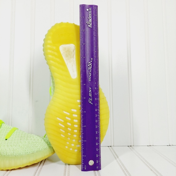 Adidas Yeezy Boost 350 V2 Glow Athletic Lace Up Sneakers F350 - Picture 9 of 11
